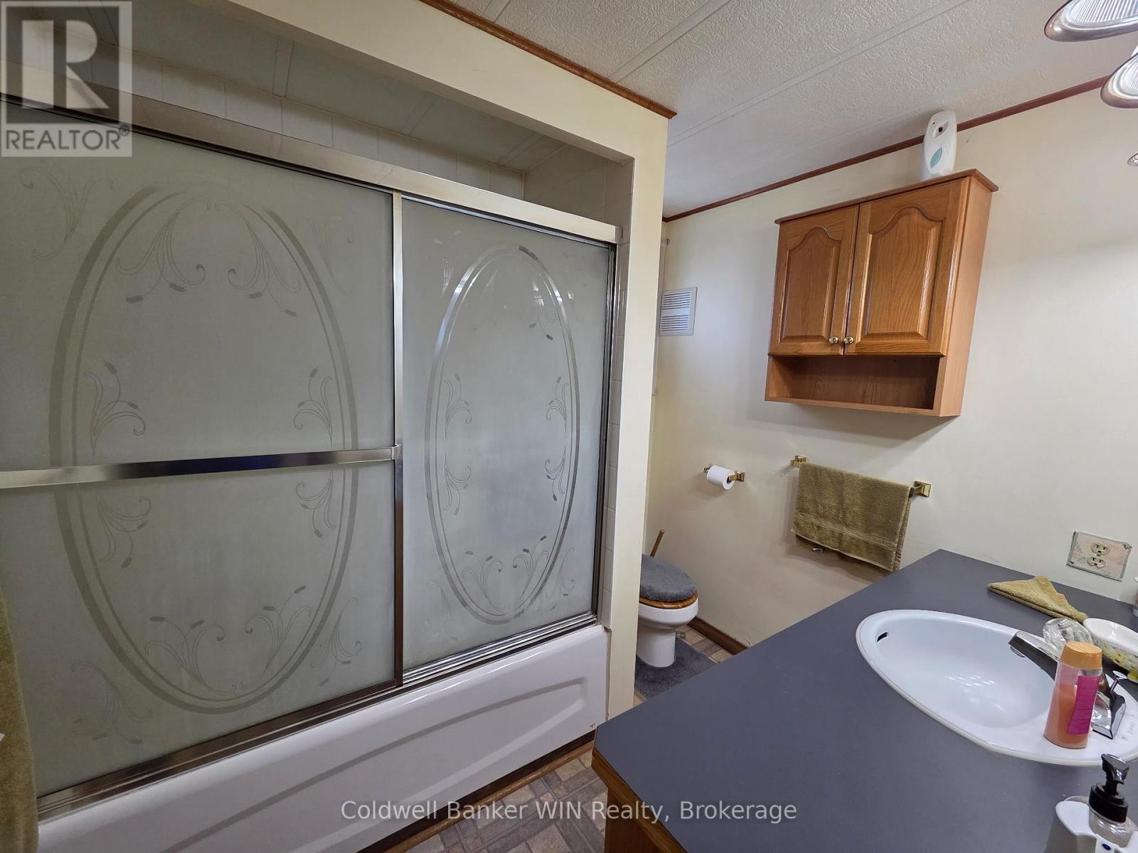 19 York Mews, Minto, Ontario  N0G 2P0 - Photo 11 - X13042056