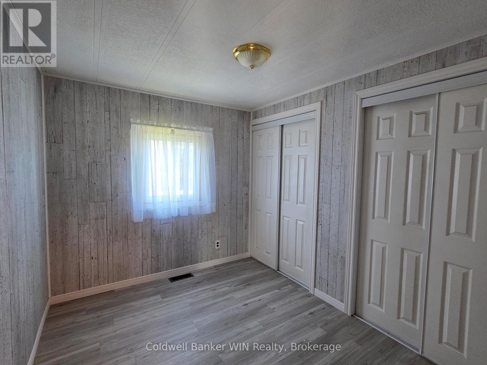 19 York Mews, Minto, Ontario  N0G 2P0 - Photo 8 - X13042056