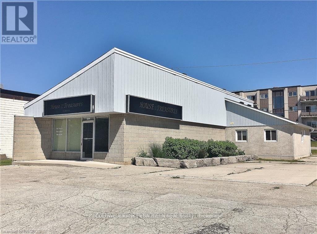 594 11TH STREET, Hanover, Ontario