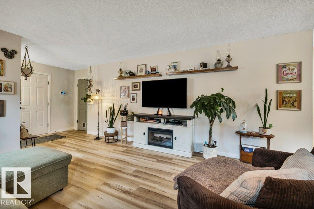 66 Durocher St, St. Albert, Alberta  T8N 6M1 - Photo 7 - E4484090