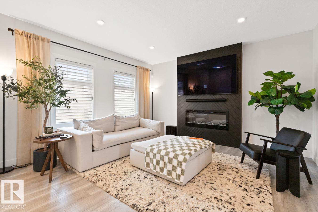 6023 180 Av Nw, Edmonton, Alberta  T5Y 3W9 - Photo 4 - E4484092