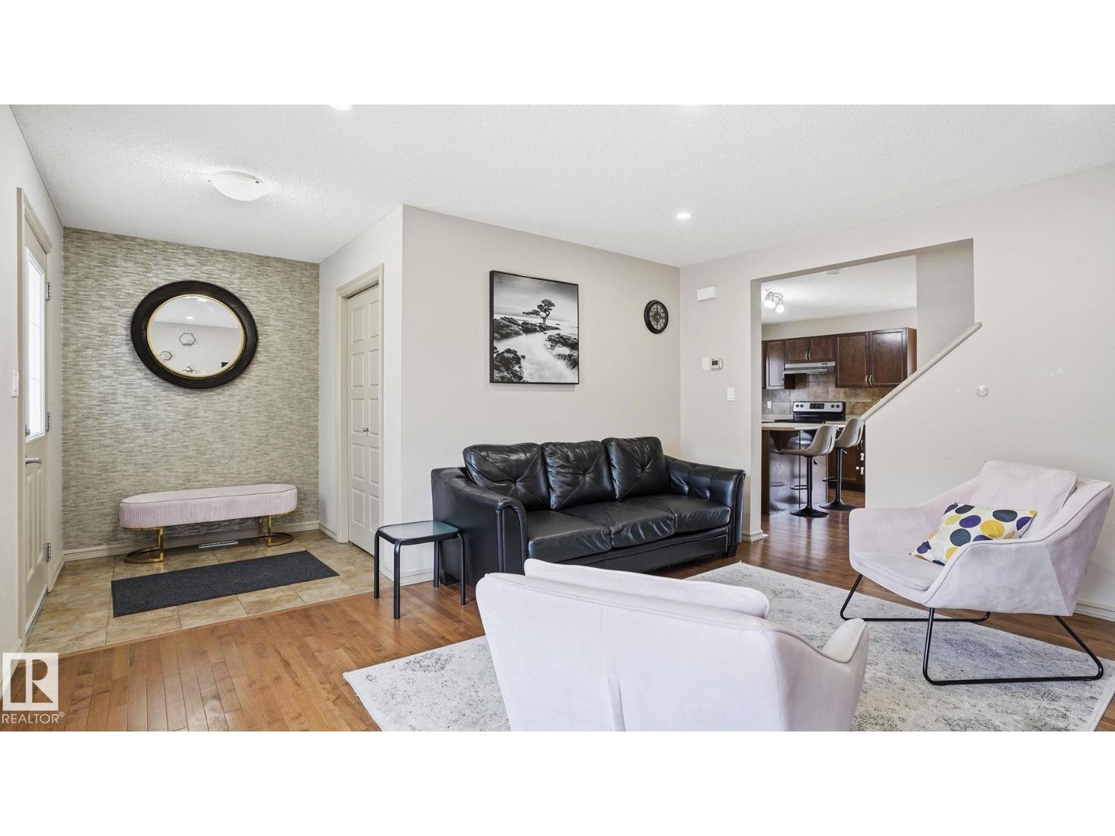 8210 180 Av Nw Nw, Edmonton, Alberta  T5Z 0H8 - Photo 9 - E4484095