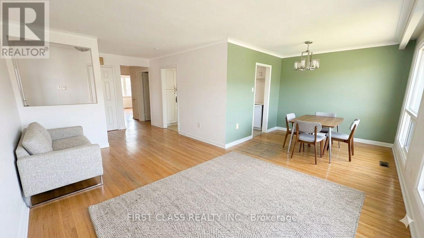 109 Goulding Avenue, Toronto, Ontario  M2M 1L3 - Photo 2 - C13042042