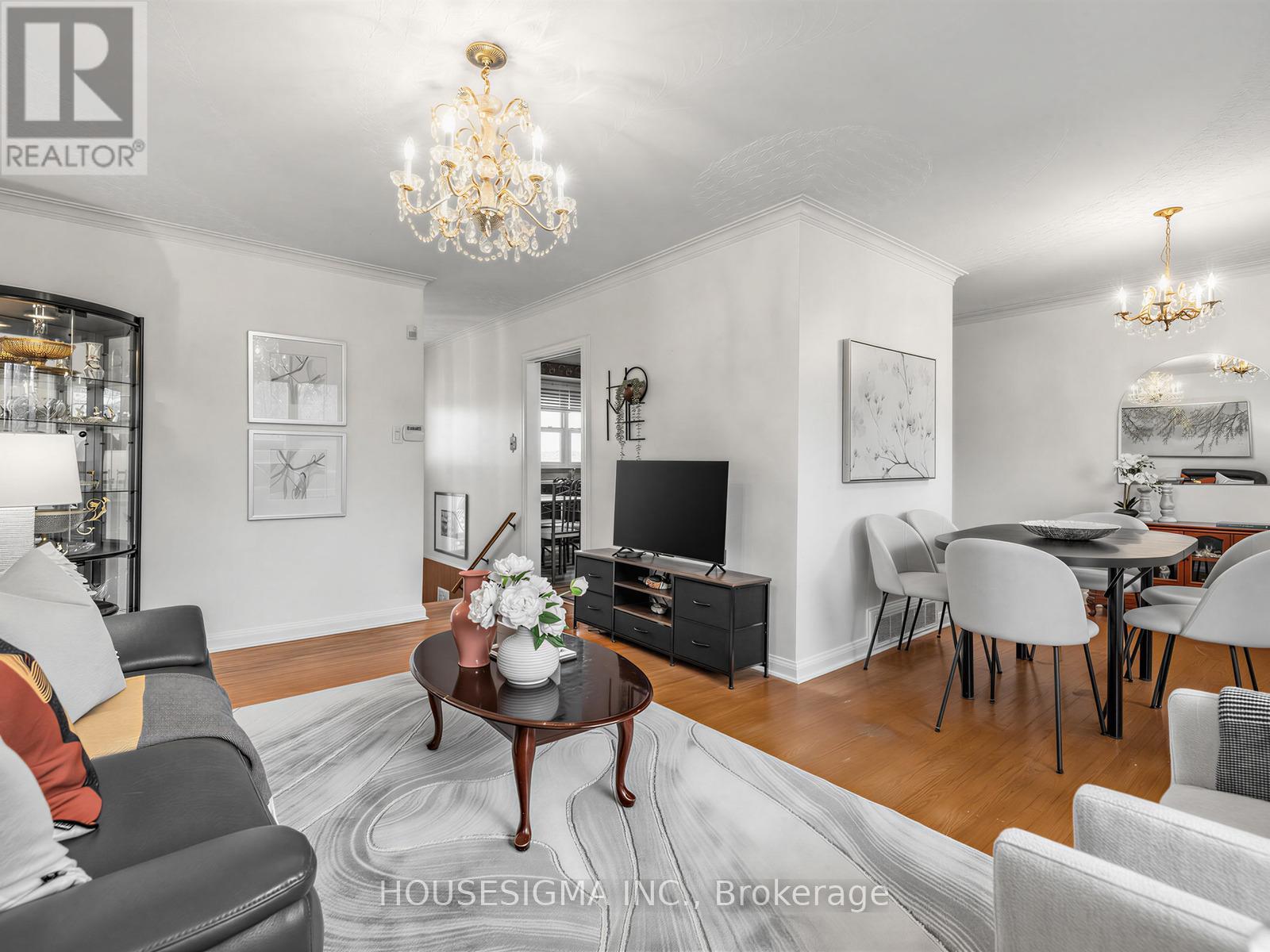 169 Sloane Avenue, Toronto, Ontario  M4A 2C2 - Photo 8 - C13042096