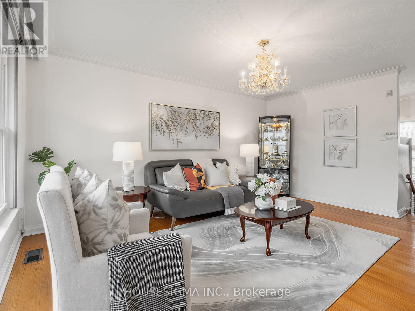 169 Sloane Avenue, Toronto, Ontario  M4A 2C2 - Photo 9 - C13042096