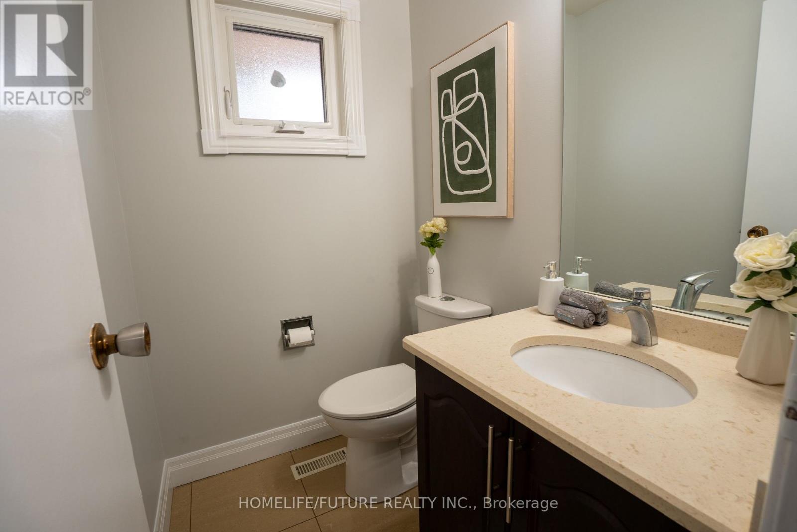 25 Shady Hollow Drive, Toronto, Ontario  M1V 2X3 - Photo 5 - E13042072