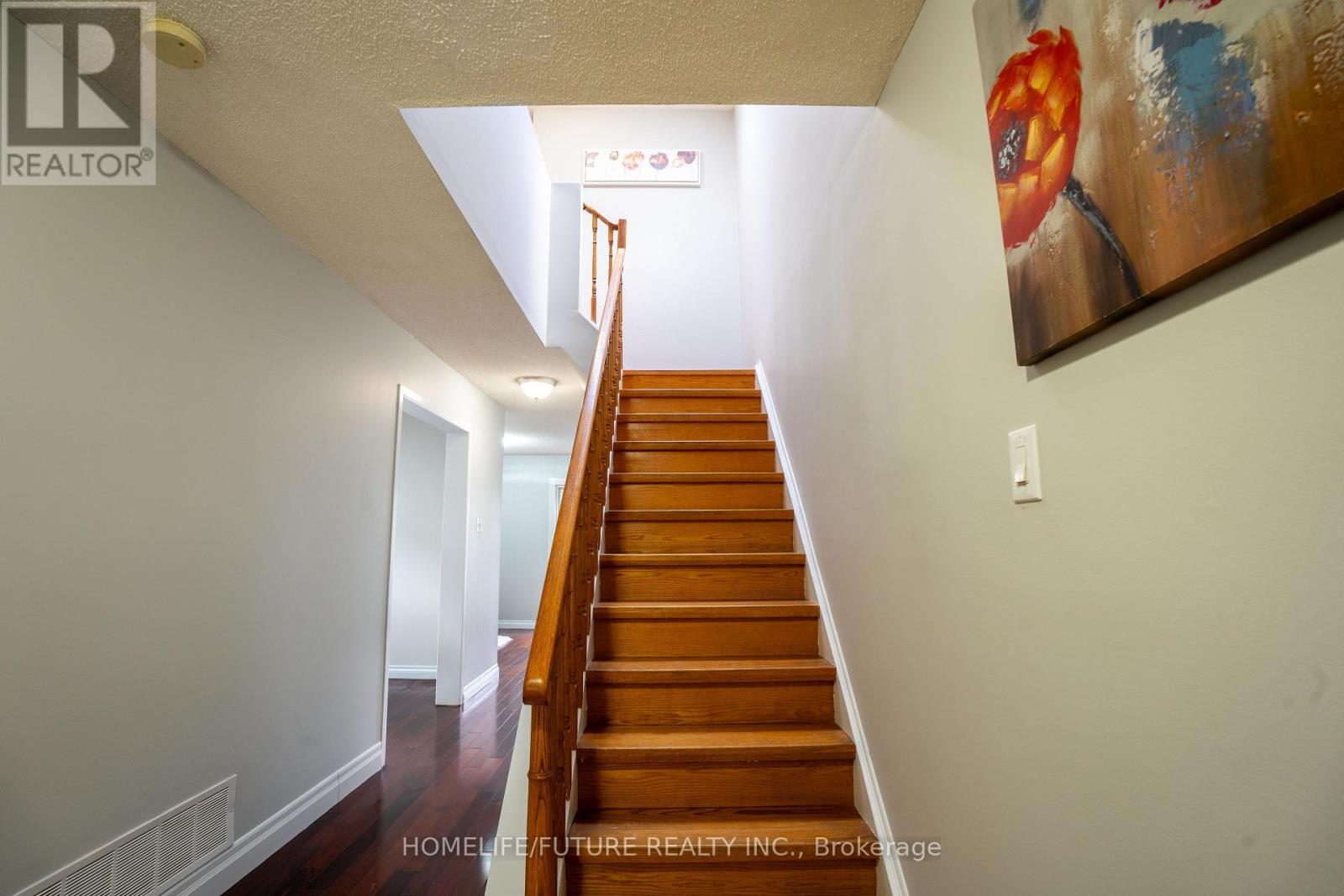 25 Shady Hollow Drive, Toronto, Ontario  M1V 2X3 - Photo 7 - E13042072