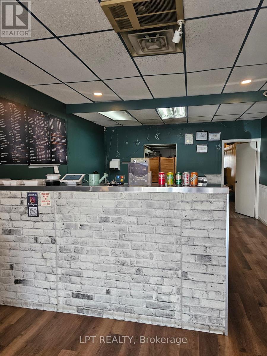 136 King Street E, Clarington, Ontario  L1C 1N7 - Photo 3 - E13022614