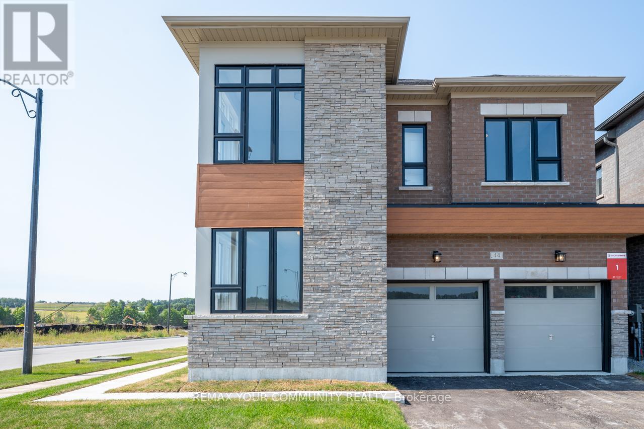 44 Wild Ginger Lane, Springwater, Ontario  L9X 2C9 - Photo 2 - S13041694