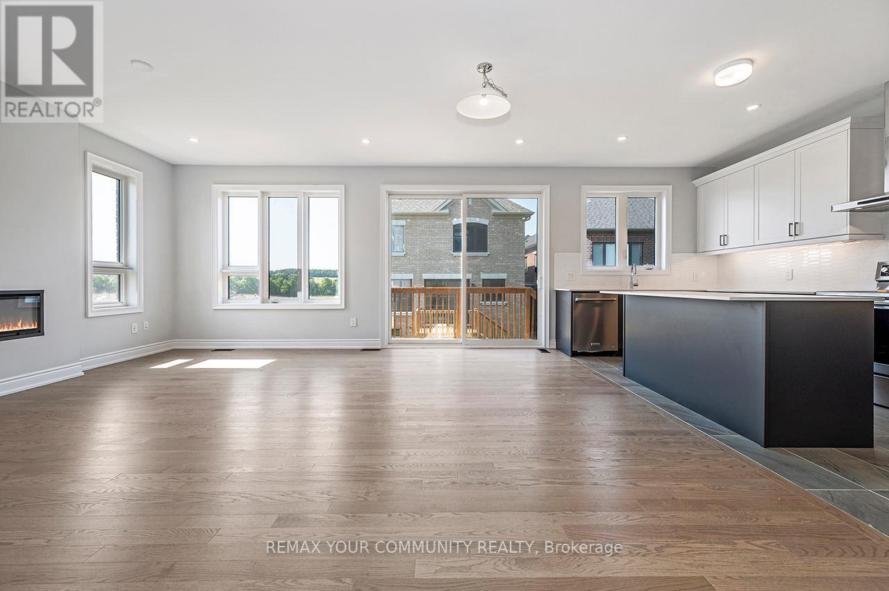 44 Wild Ginger Lane, Springwater, Ontario  L9X 2C9 - Photo 9 - S13041694