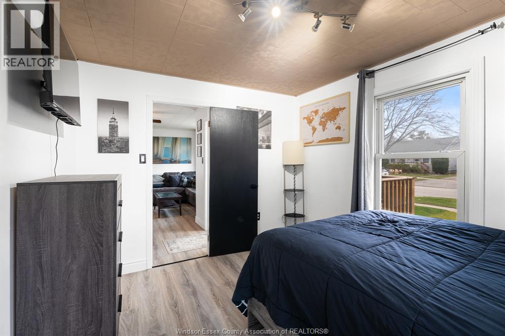 2228 Elsmere Avenue, Windsor, Ontario  N8W 2C6 - Photo 24 - 26009160