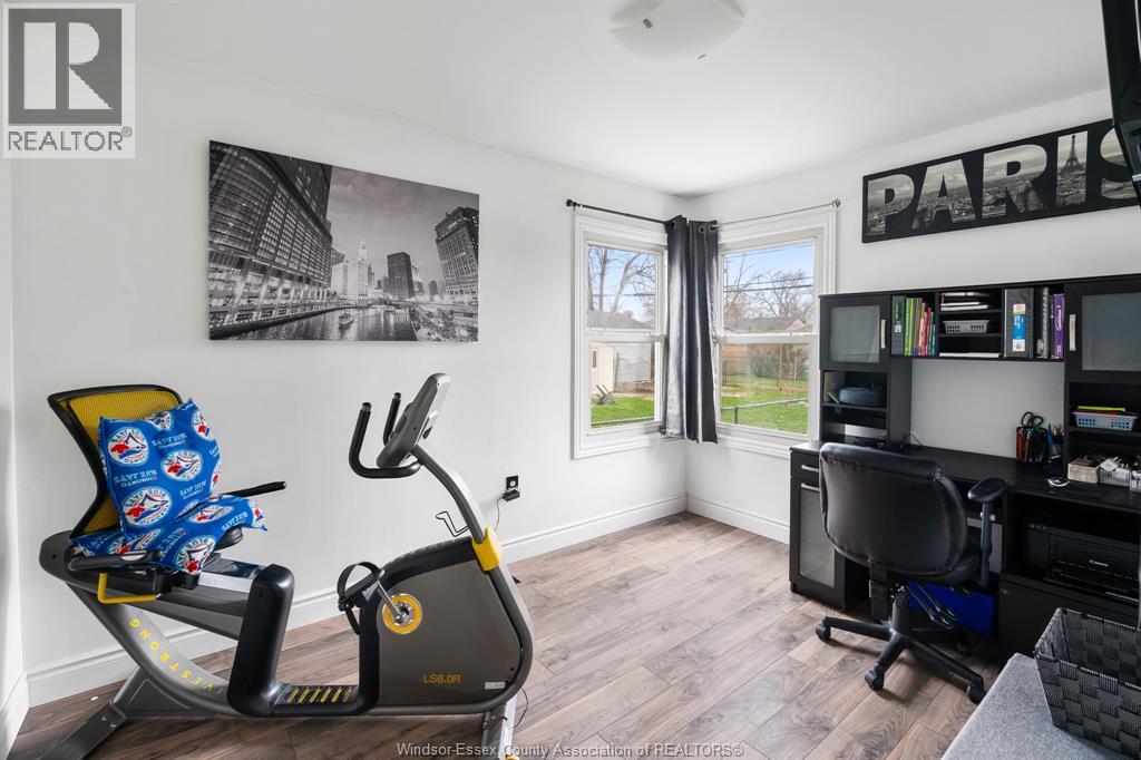 2228 Elsmere Avenue, Windsor, Ontario  N8W 2C6 - Photo 25 - 26009160
