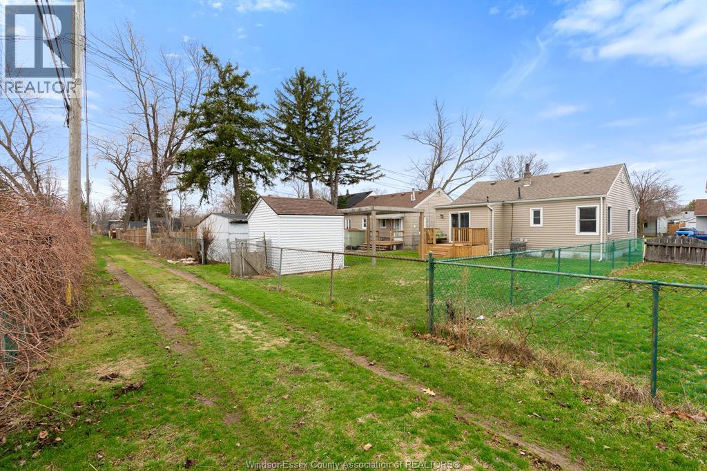 2228 Elsmere Avenue, Windsor, Ontario  N8W 2C6 - Photo 36 - 26009160