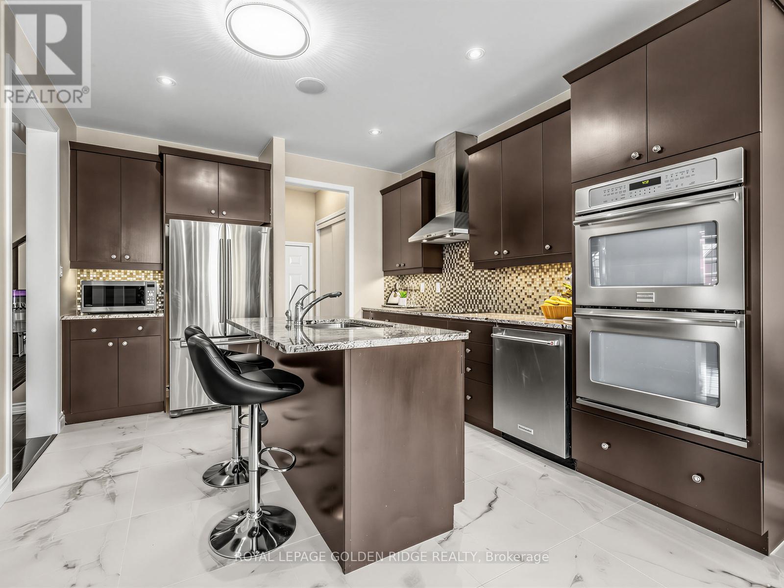 78 Bulmer Crescent, Newmarket, Ontario  L3X 3K1 - Photo 13 - N13042114