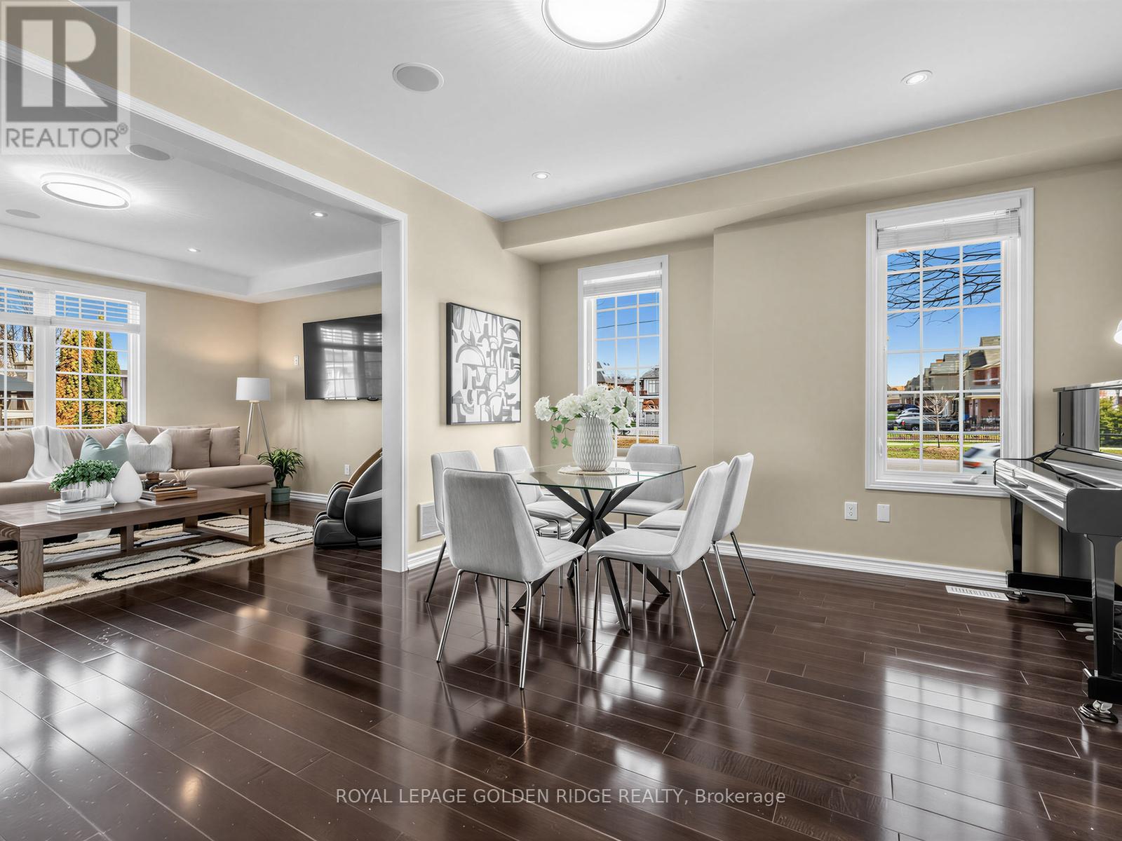 78 Bulmer Crescent, Newmarket, Ontario  L3X 3K1 - Photo 6 - N13042114