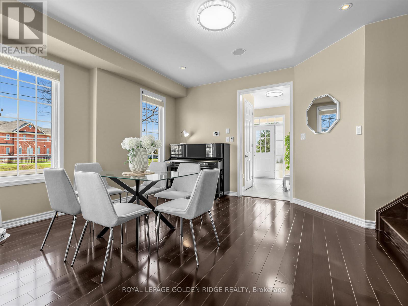 78 Bulmer Crescent, Newmarket, Ontario  L3X 3K1 - Photo 7 - N13042114