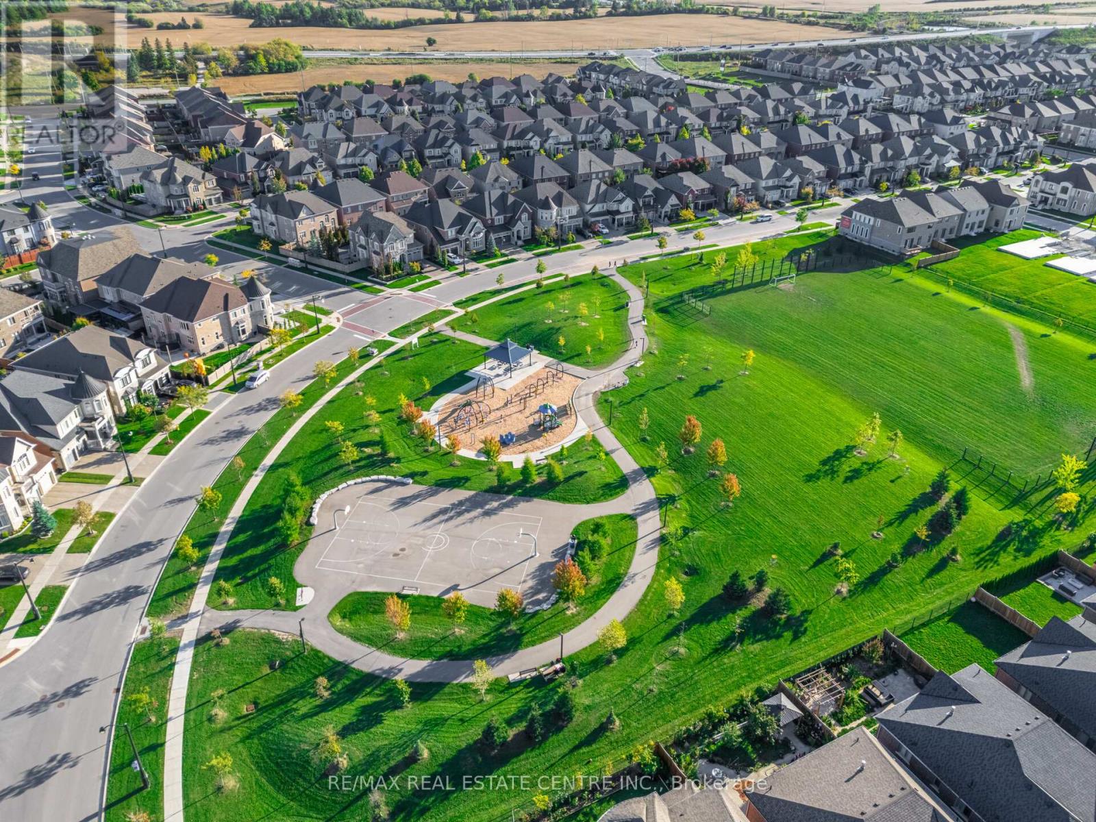 67 Rolling Green Court, Vaughan, Ontario  L4H 4K7 - Photo 50 - N13042116