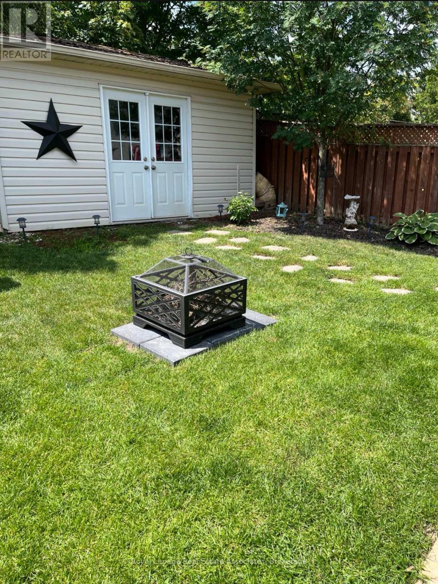 84 Loon Avenue, Barrie (Painswick South), Ontario  L4N 8V9 - Photo 41 - S13042086