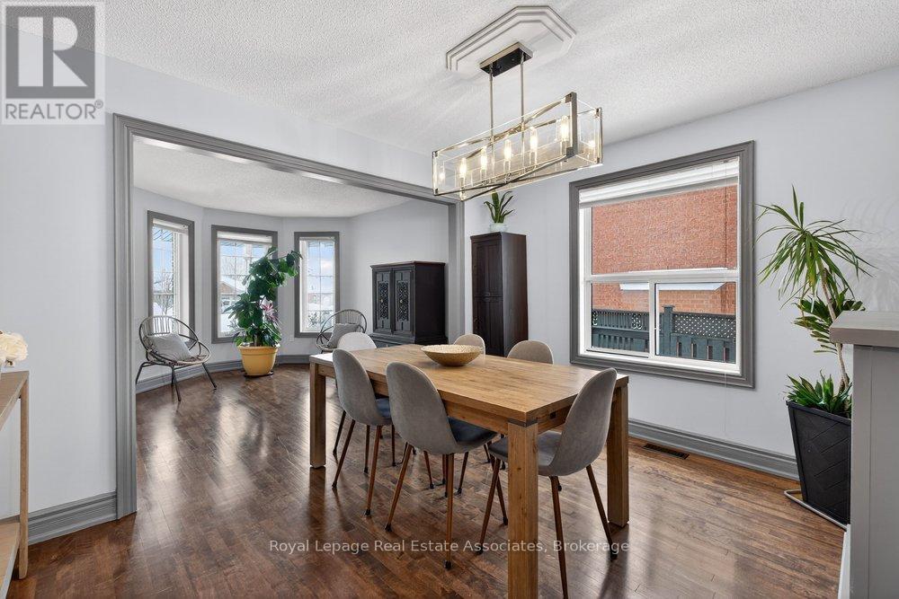 84 Loon Avenue, Barrie (Painswick South), Ontario  L4N 8V9 - Photo 9 - S13042086