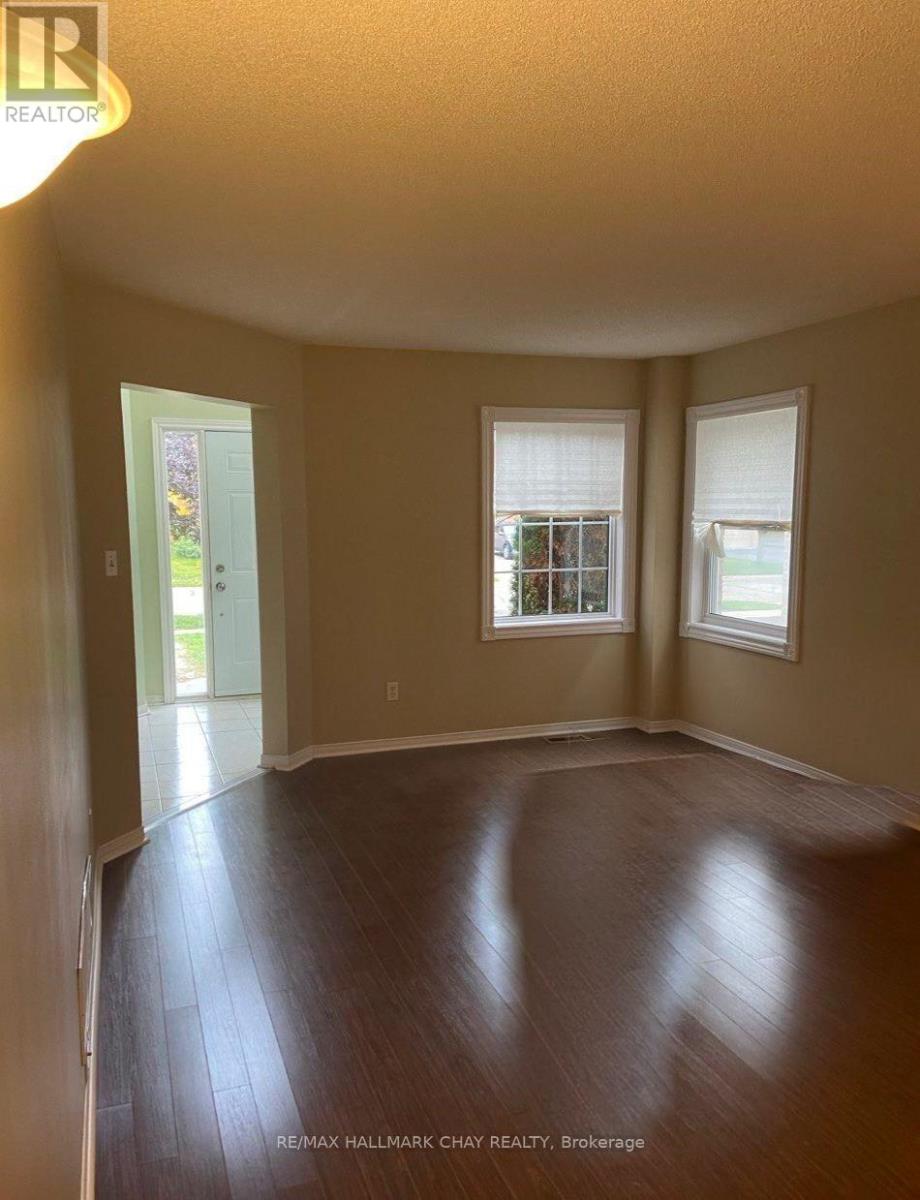 219 Wessenger Drive, Barrie (Holly), Ontario  L4N 8R4 - Photo 12 - S13042136