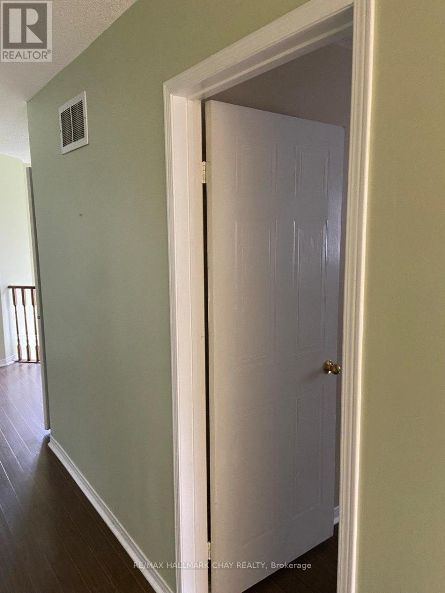 219 Wessenger Drive, Barrie (Holly), Ontario  L4N 8R4 - Photo 29 - S13042136