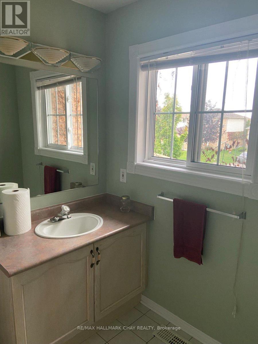 219 Wessenger Drive, Barrie (Holly), Ontario  L4N 8R4 - Photo 32 - S13042136