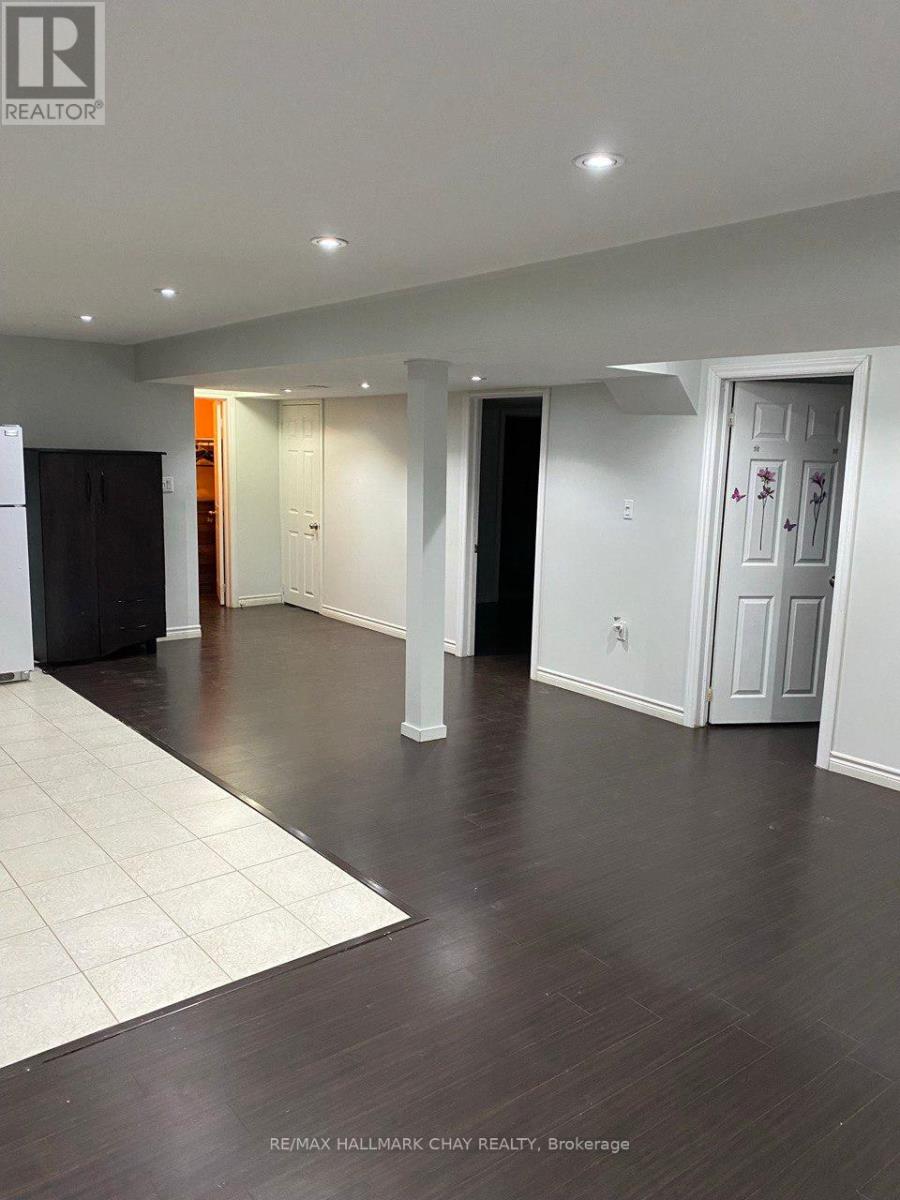 219 Wessenger Drive, Barrie (Holly), Ontario  L4N 8R4 - Photo 37 - S13042136