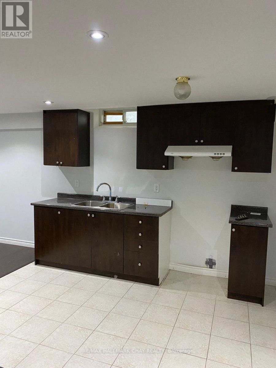 219 Wessenger Drive, Barrie (Holly), Ontario  L4N 8R4 - Photo 38 - S13042136