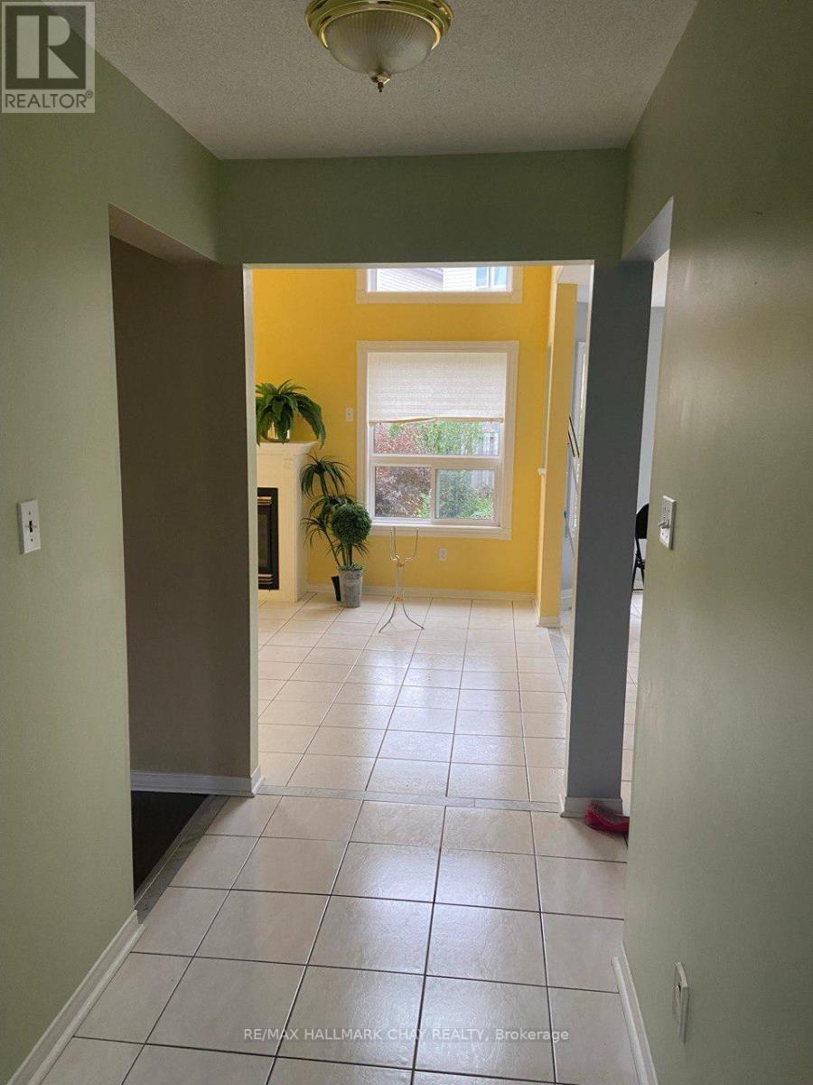 219 Wessenger Drive, Barrie (Holly), Ontario  L4N 8R4 - Photo 6 - S13042136