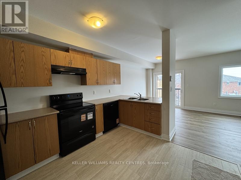 55 - 175 Stanley Street, Barrie (East Bayfield), Ontario  L4M 0G2 - Photo 4 - S13042154