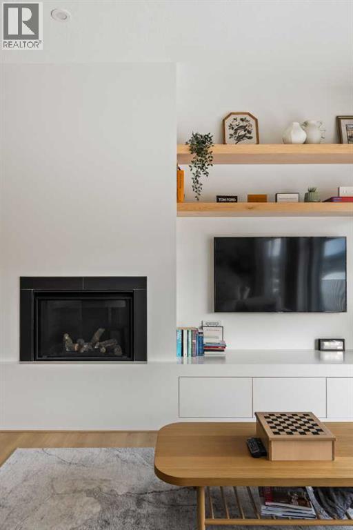 68 Cranbrook Cape Se, Calgary, Alberta  T3M 3L5 - Photo 5 - A2290532