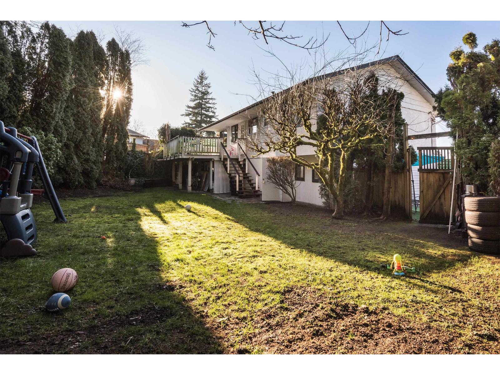 9089 Pemberton Place, Delta, British Columbia  V4C 3J6 - Photo 13 - R3115555