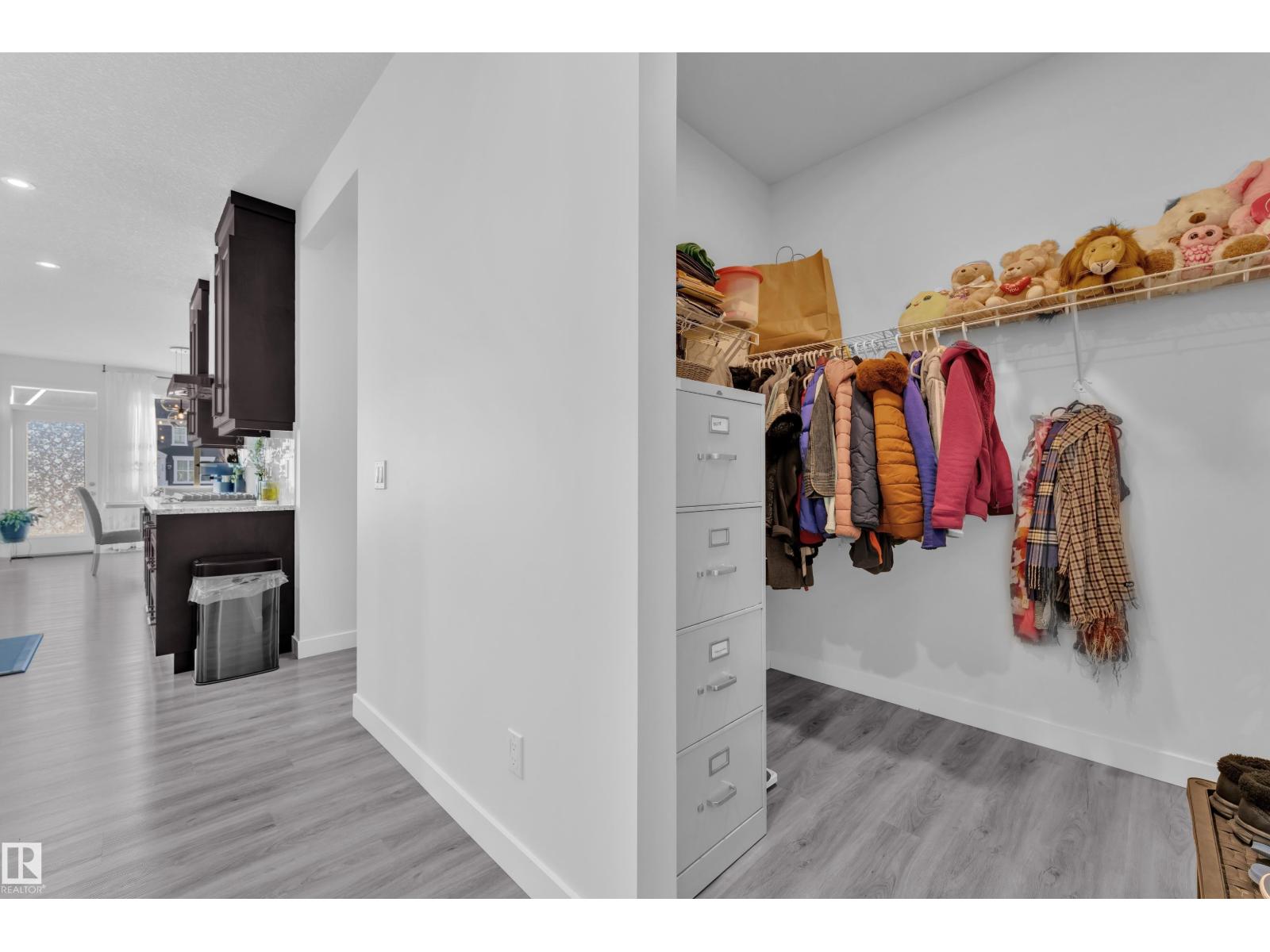 196 Edgewater Ci, Leduc, Alberta  T9E 1K5 - Photo 8 - E4484103