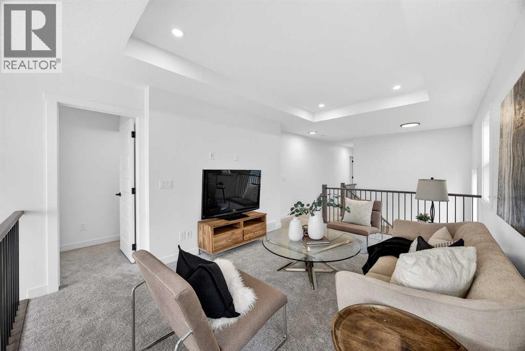 214 Bayview Park SW, Airdrie, Alberta  T4B 4G2 - Photo 14 - A2301120