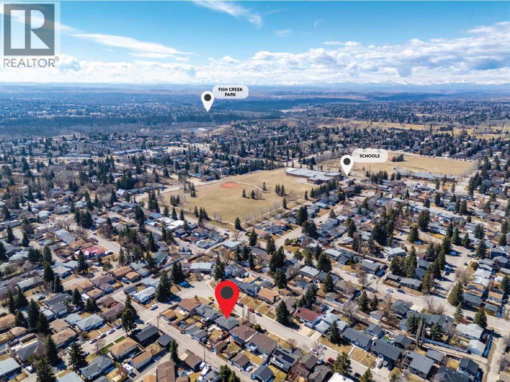 948 Canaveral Crescent Sw, Calgary, Alberta  T2W 1N5 - Photo 38 - A2301156