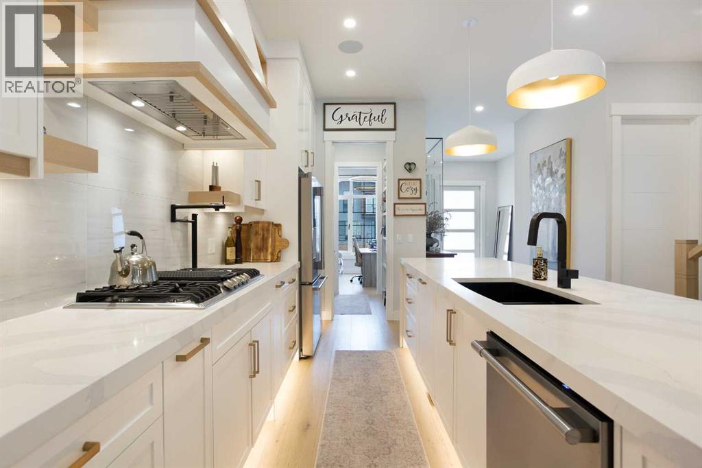 937 42 Street Sw, Calgary, Alberta  T3C 1Y9 - Photo 6 - A2302119