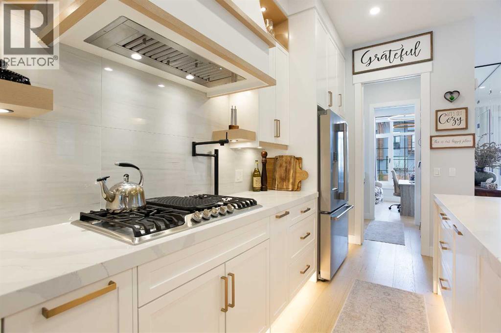 937 42 Street Sw, Calgary, Alberta  T3C 1Y9 - Photo 7 - A2302119