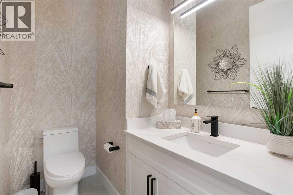 937 42 Street Sw, Calgary, Alberta  T3C 1Y9 - Photo 19 - A2302119