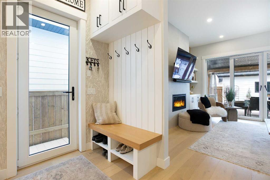 937 42 Street Sw, Calgary, Alberta  T3C 1Y9 - Photo 13 - A2302119