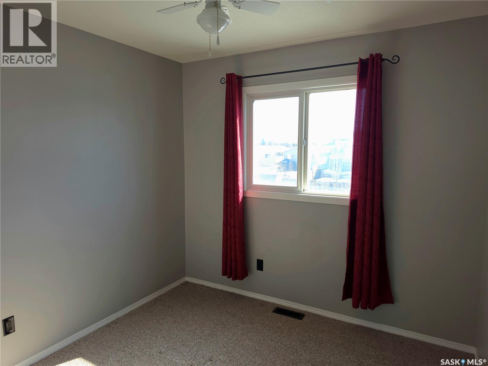 2955 Mcclocklin Road, Saskatoon, Saskatchewan  S7R 0A1 - Photo 17 - SK033892