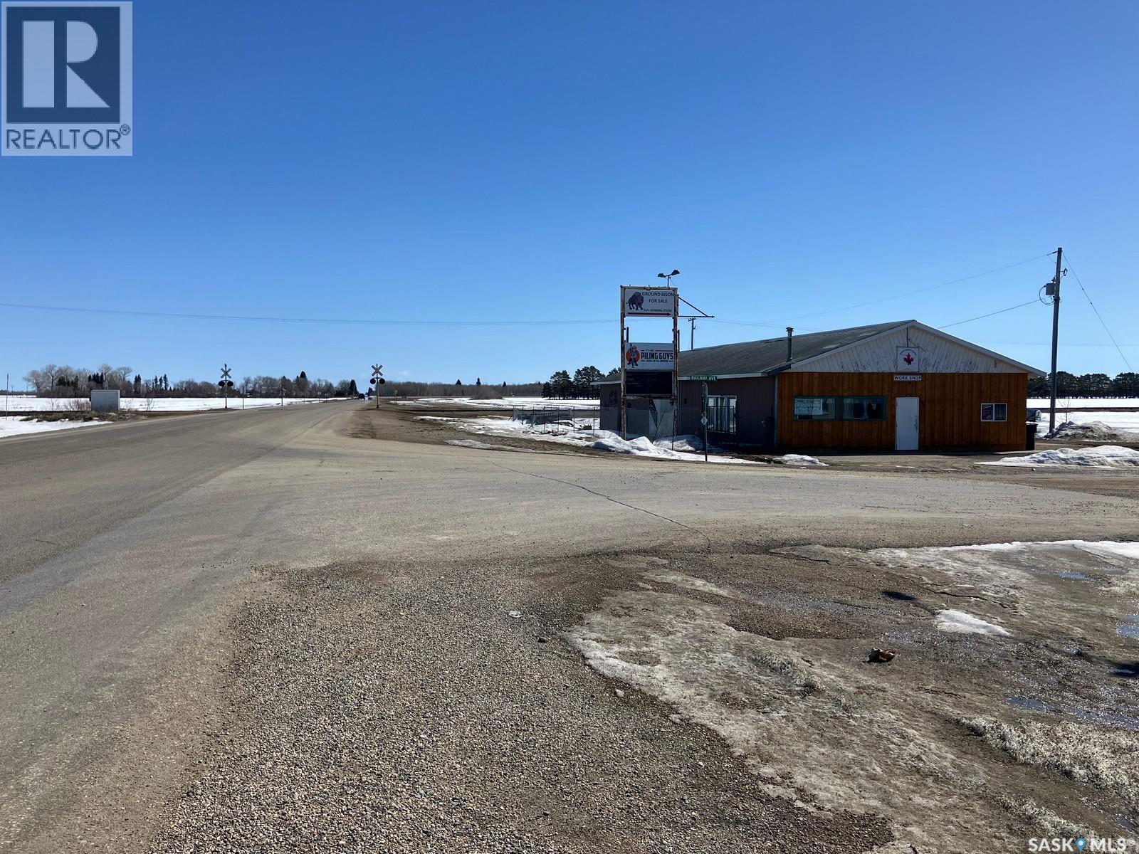 100 Railway Avenue, White Fox, Saskatchewan  S0J 3B0 - Photo 3 - SK033889