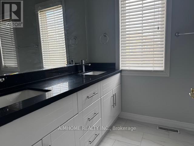 28 Garcia 2nd-C Street, Markham, Ontario  L3R 4R8 - Photo 6 - N13026380