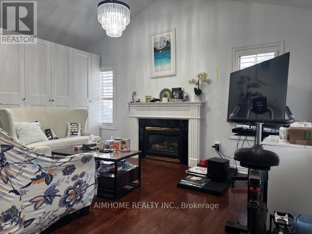 28 Garcia 2nd-C Street, Markham, Ontario  L3R 4R8 - Photo 4 - N13026380