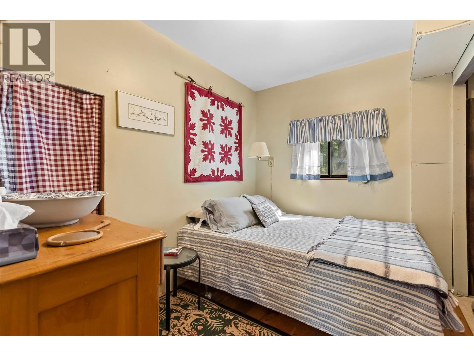 7760 95 Highway, Kingsgate, British Columbia  V0B 1V1 - Photo 10 - 10384540