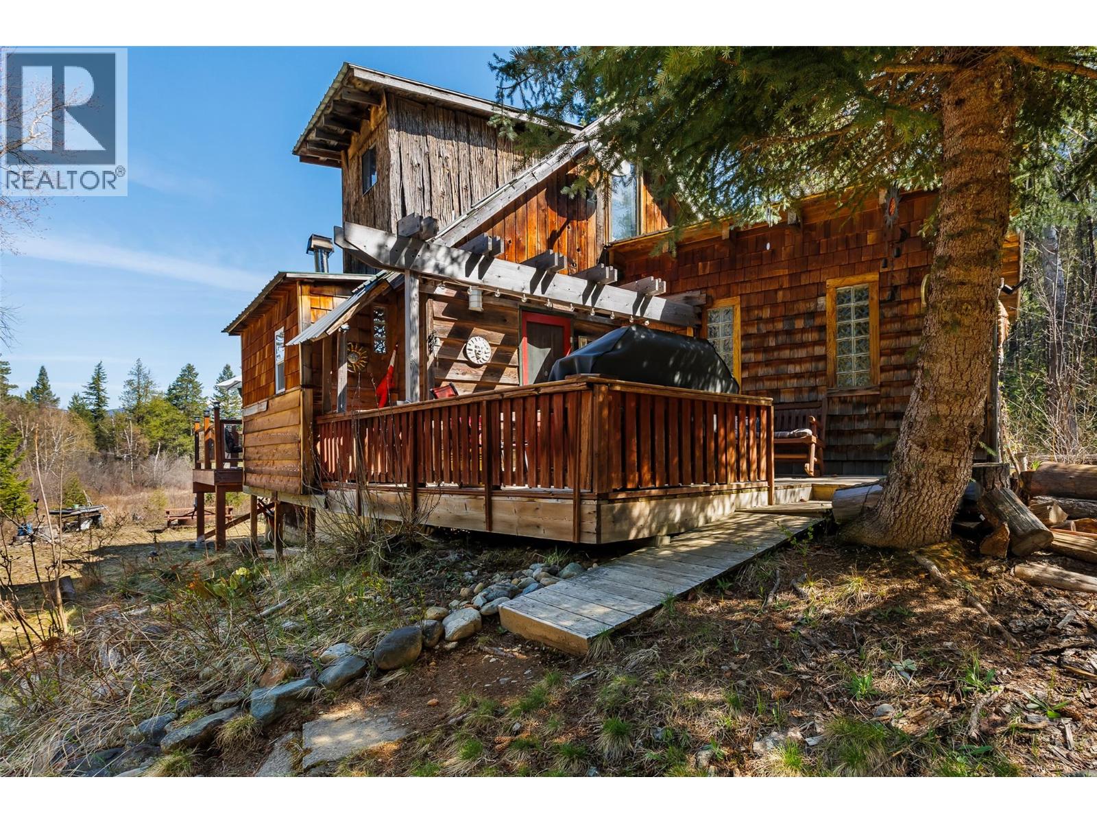 7760 95 Highway, Kingsgate, British Columbia  V0B 1V1 - Photo 12 - 10384540