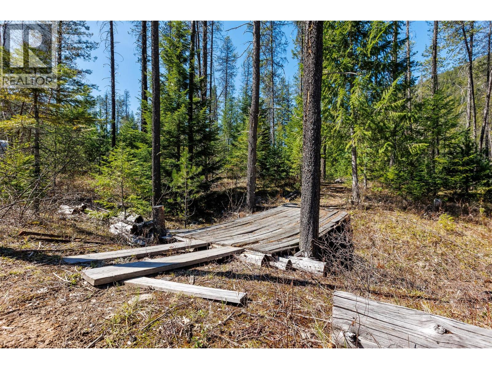 7760 95 Highway, Kingsgate, British Columbia  V0B 1V1 - Photo 32 - 10384540