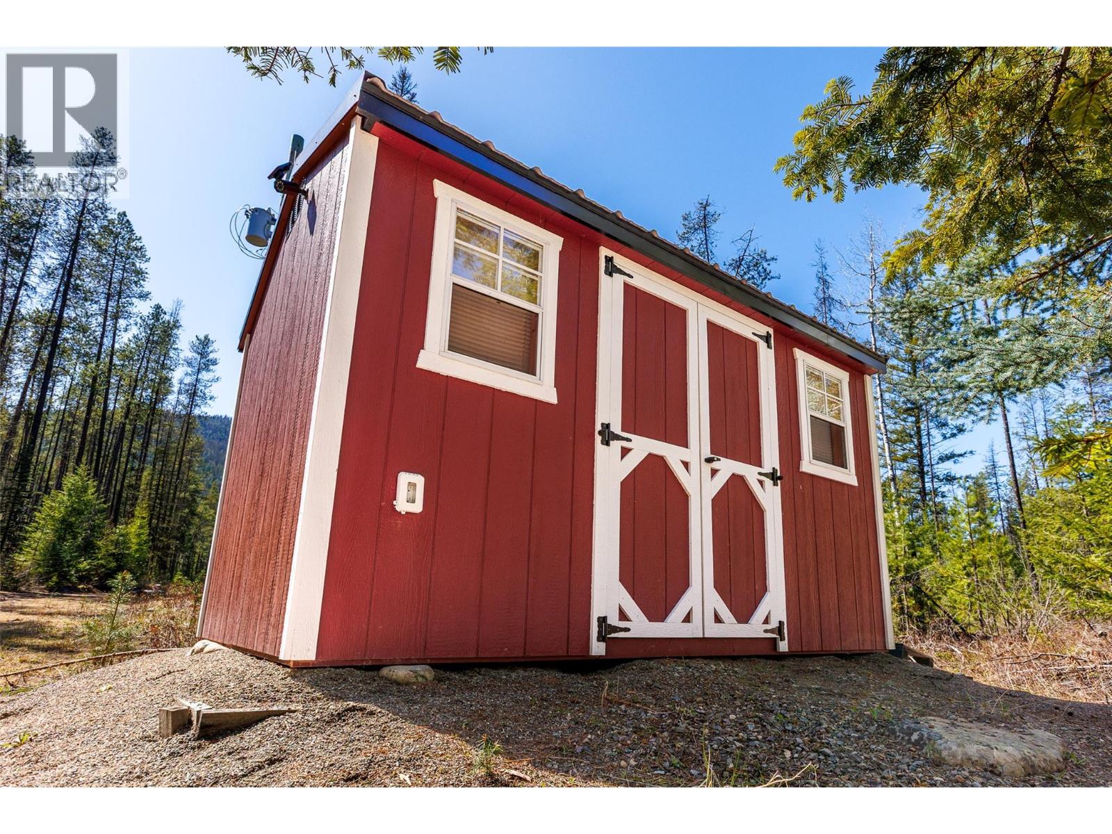 7760 95 Highway, Kingsgate, British Columbia  V0B 1V1 - Photo 39 - 10384540