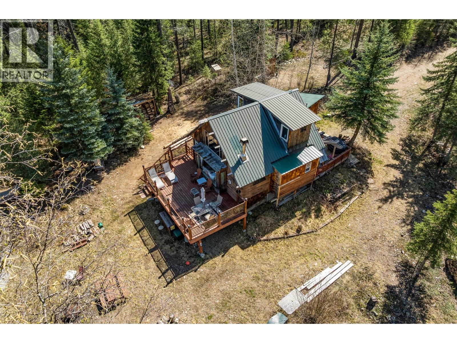 7760 95 Highway, Kingsgate, British Columbia  V0B 1V1 - Photo 47 - 10384540