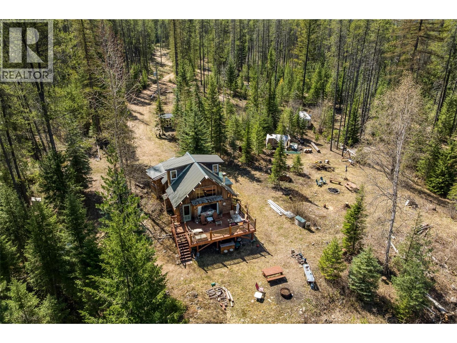 7760 95 Highway, Kingsgate, British Columbia  V0B 1V1 - Photo 48 - 10384540