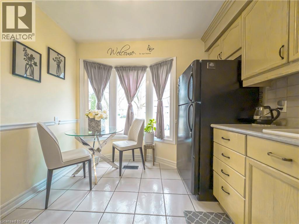 18 Barry Street Unit# 19, St. Catharines, Ontario  L2R 7J6 - Photo 10 - 40824059